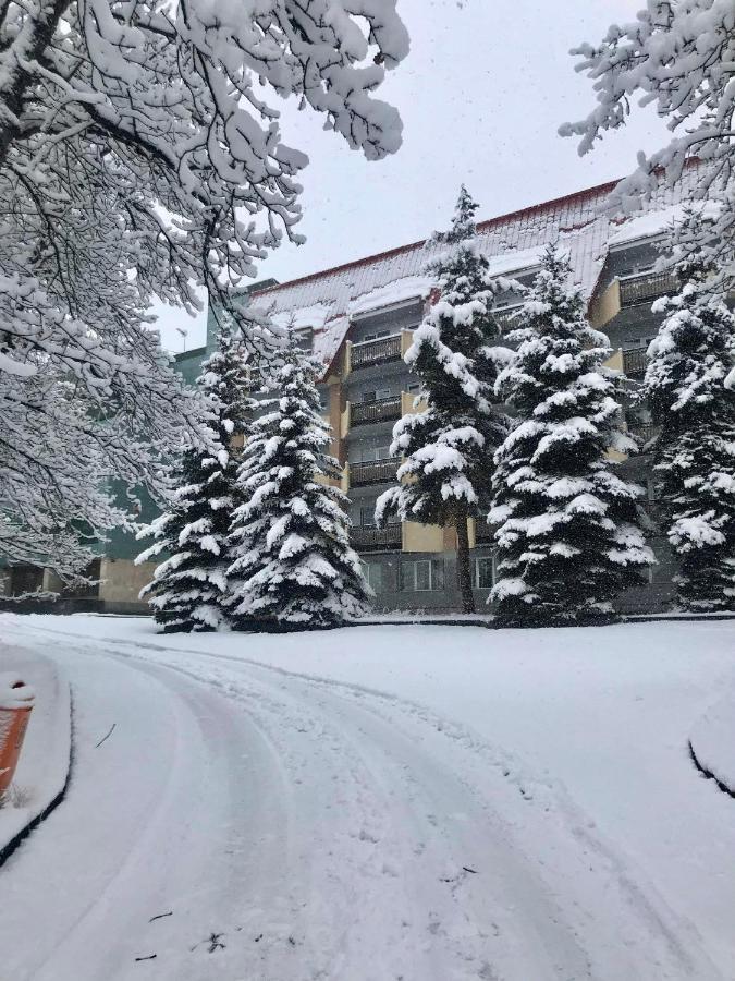 Tsaghkadzor General Sport Complex Hotel Екстериор снимка